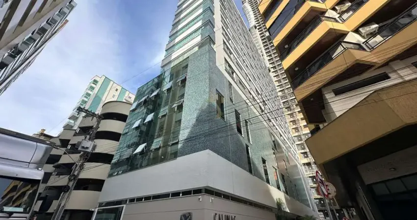 Apartamento com 4 quartos à venda na Rua 265, 113, Meia Praia, Itapema