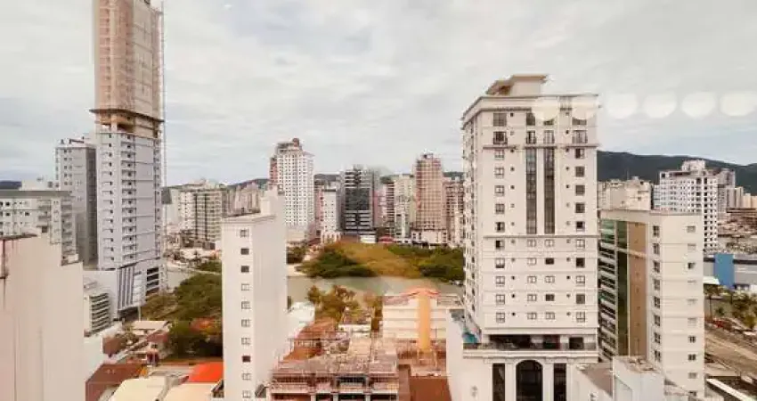Apartamento com 4 quartos à venda na Rua 319, 198, Meia Praia, Itapema