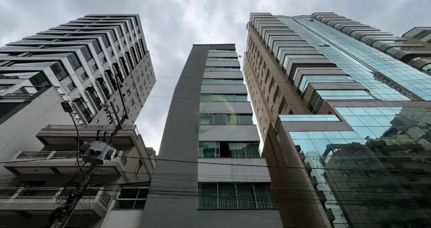 Apartamento com 3 quartos à venda na Rua 236 (D2), 146, Meia Praia, Itapema