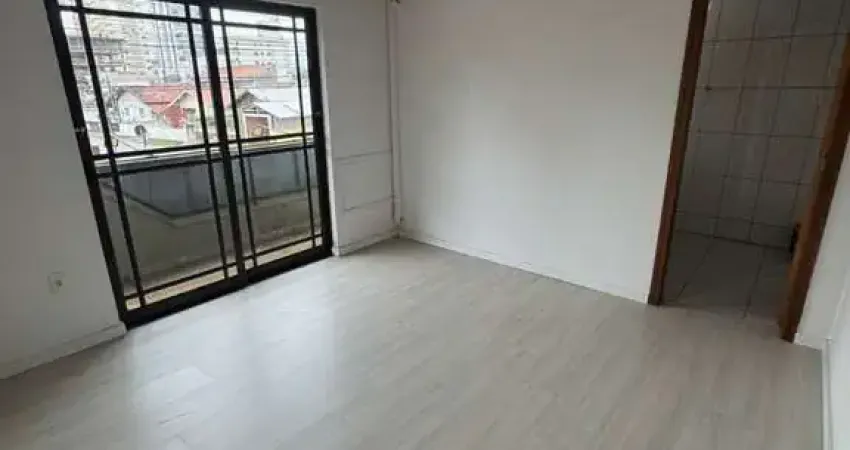 Sala comercial para alugar na Avenida Hironildo Conceição, 135, Balneário Perequê, Porto Belo