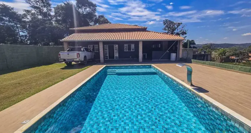 Chácara em condomínio fechado em mairinque, com 3 dormitórios (1 suíte), piscina, vista espetacular