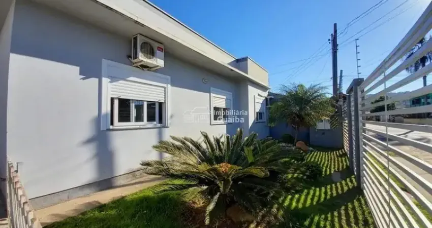 Bela e confortável casa no bairro jardim iolanda- guaíba /rs