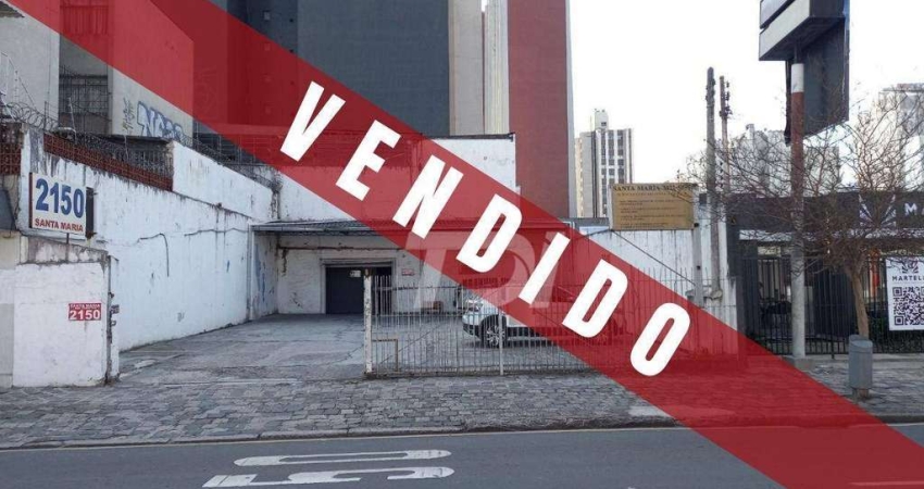 Terreno à venda, 255 m² por R$ 1.292.000,00 - Centro - Curitiba/PR