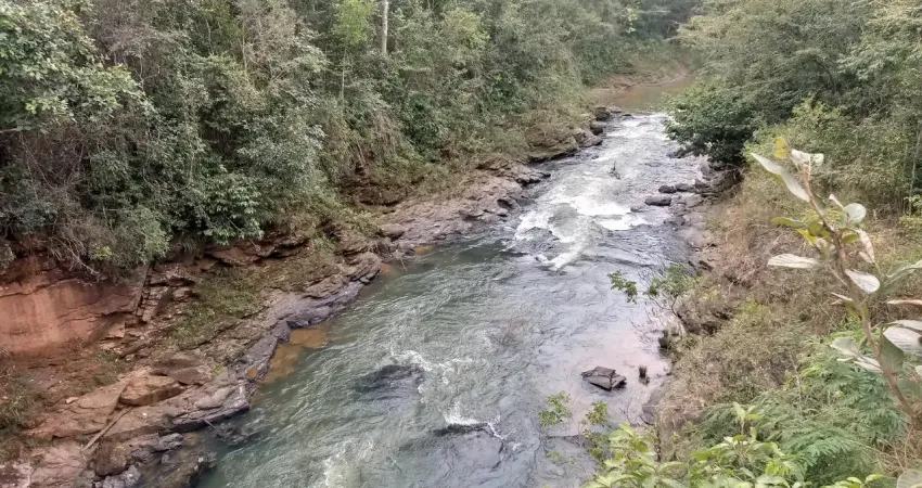 Chácara com 25.000 m² | Santo Antônio do Descoberto | R$ 250.000