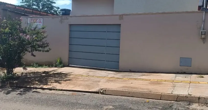 Casa com 2 quartos à venda no Residencial Solar Bougainville