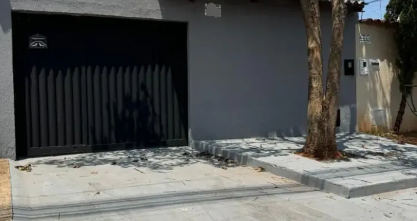 Casa com 3 quartos à venda na Rua 503, Jardim Mont Serrat, Aparecida de Goiânia