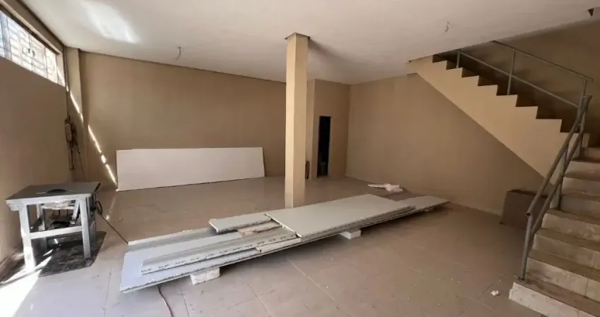 Galpão Comercial com Excelente Localização no Setor Coimbra, Goiânia/GO