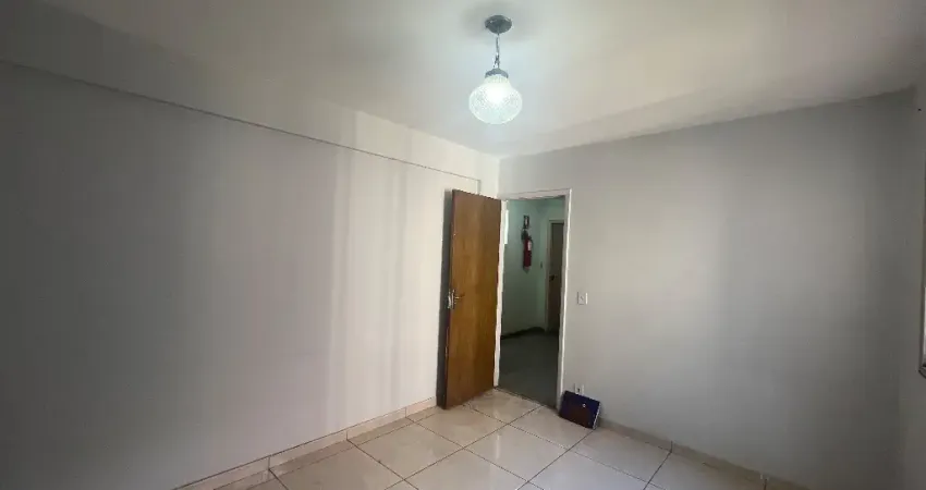 Apartamento Dois Quartos com Garagem Coberta Cidade Jardim Goiânia