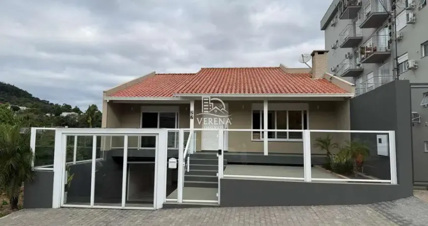 Casa com 3 quartos à venda na Rua Capitão Jorge Frantz, 275, Centro, Santa Cruz do Sul