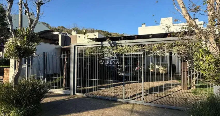 Casa com 2 quartos à venda na Rua Gaspar Silveira Martins, 596, Santo Inácio, Santa Cruz do Sul