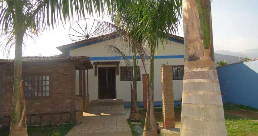 Casa à venda, 178 m² por R$ 600.000,00 - Martim de Sá - Caraguatatuba/SP