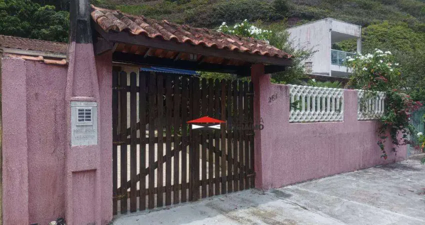 Casa com 3 dormitórios à venda, 152 m² por R$ 550.000,00 - Sumaré - Caraguatatuba/SP