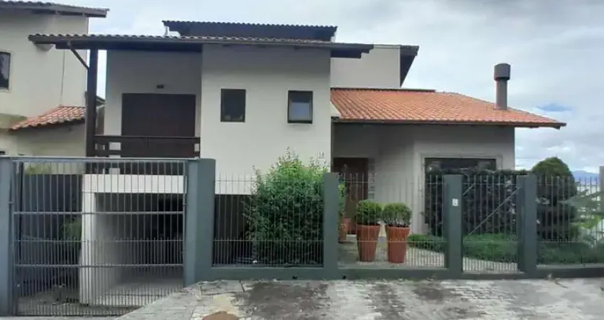 Casa com 4 quartos à venda na Rua Mário Estevão dos Santos, Ponta de Baixo, São José