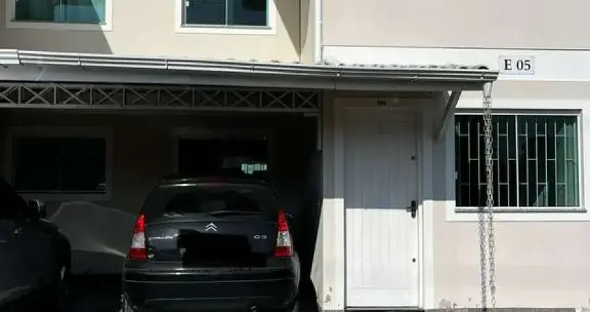Casa em condomínio fechado com 2 quartos à venda na Rua Vidal Vicente Andrade, Forquilhas, São José