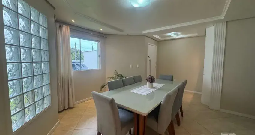 Casa com 3 quartos à venda na Rua José de Araújo, Barreiros, São José