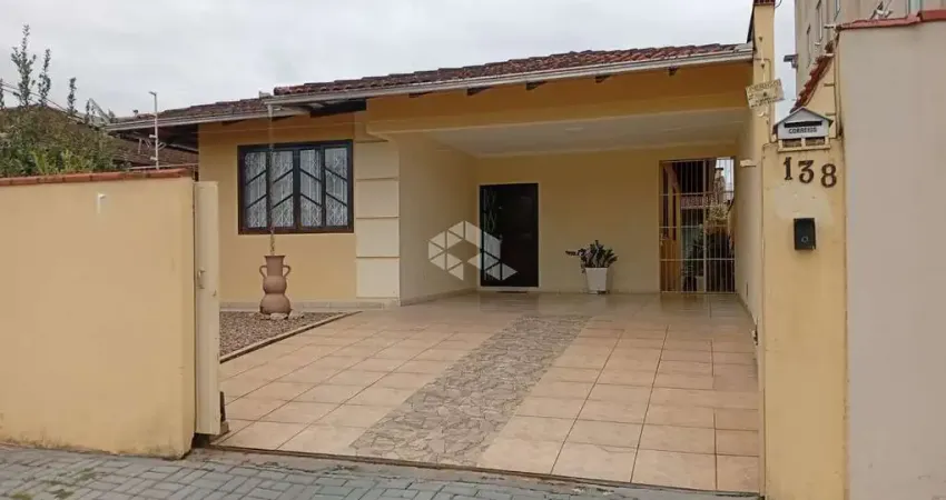 Casa Averbada à Venda  Itaum Floresta, Joinville/SC