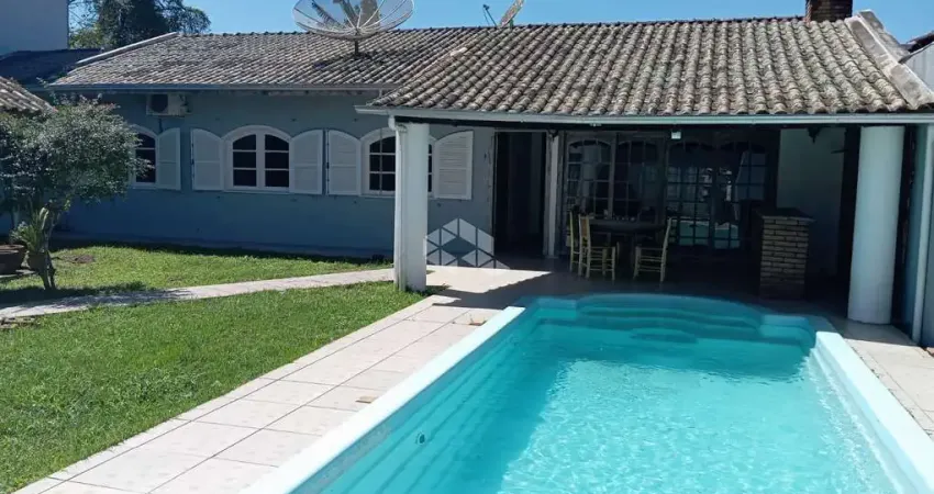 Casa com 4 quartos à venda na Bertoldo Ignásio de Amorim, 84, Paulas, São Francisco do Sul