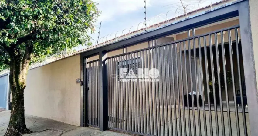 Casa com 3 quartos à venda na Rua Professor José Felício Miziara, 515, Jardim Nazareth, São José do Rio Preto