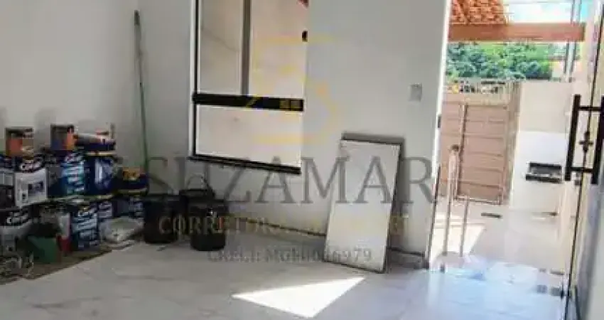 Casa para Venda em Governador Valadares, Jardim do Trevo, 2 dormitórios, 1 banheiro, 1 vaga