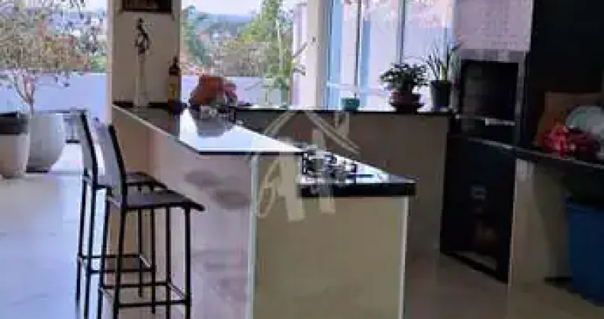 Casa 270m2 localizada no condomínio laguna na promeca, várzea paulista