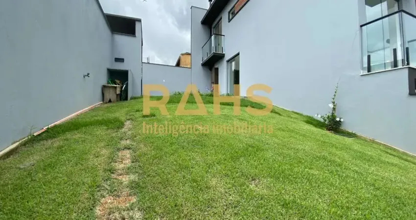 Geminado Triplex à venda no bairro Floresta em Joinville/SC