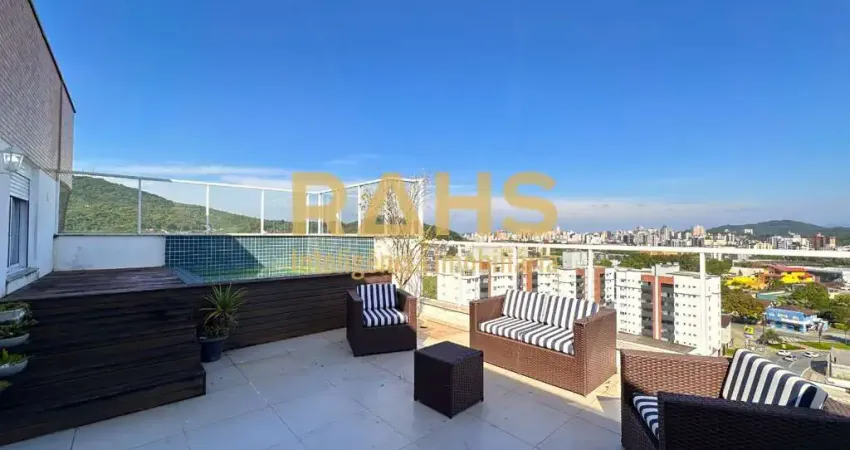Cobertura Plana com Piscina à venda no Saguaçu - Joinville/SC