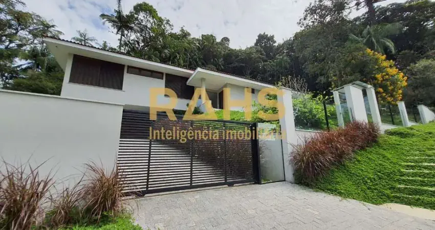 Casa Alto Padrão no América - Joinville/SC