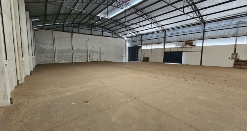 Código 4486 - Aluga galpão no Parque Veneza, 1.300m²