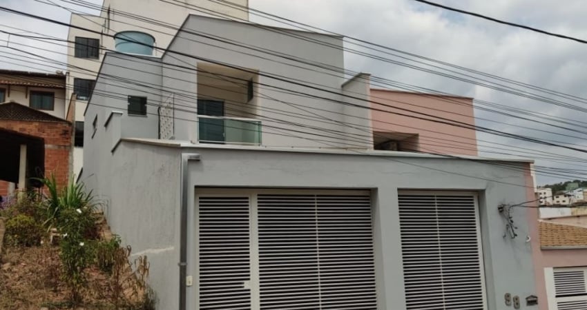 Código 4493 - Aluga casa duplex na Rua Fernando Sabino, bairro Cidade Nova
