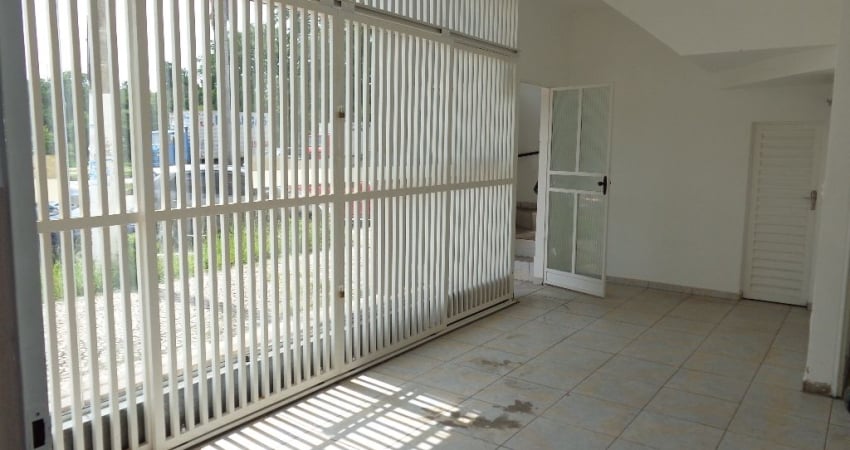 Código 4525 -  Aluga galpão na Av. Zita Soares, bairro Centro, 480m²