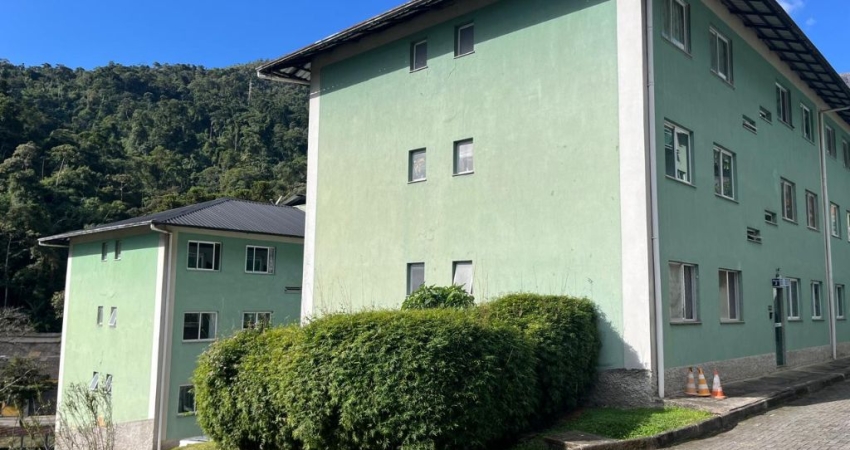 Ótimo Aptº de 02 quartos no Morin - Petrópolis - RJ