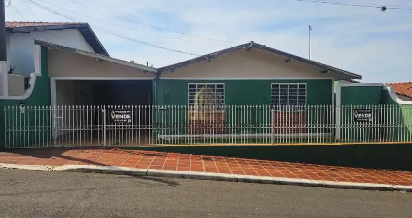 Casa à venda no conj. taurus, cornélio procópio – 3 quartos, 75m²