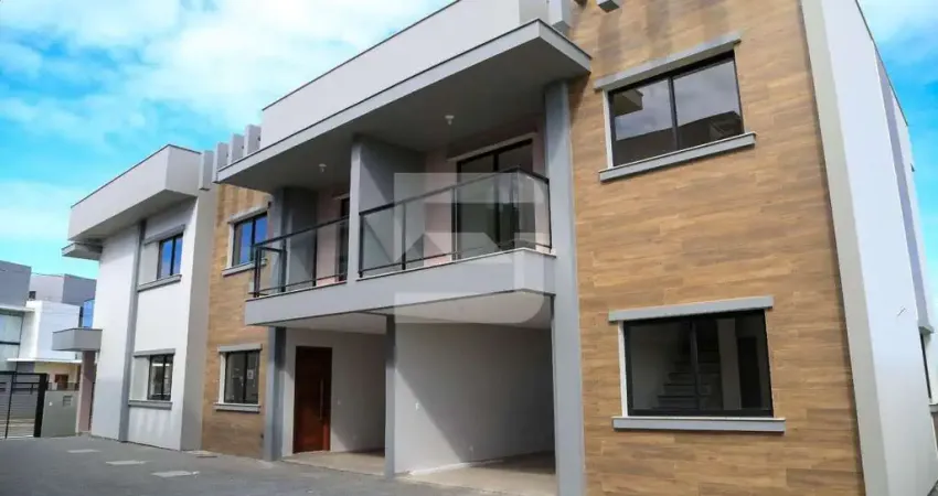 Casa com 3 Dormitórios – Campeche – Florianópolis/SC