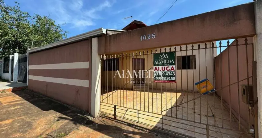 Casa com 1 quarto e quintal com churrasqueira para alugar região leste - conjunto habitacional alexandre urbanas - londrina/pr