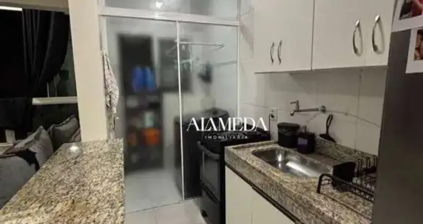 Apartamento com 2 dormitórios para alugar, 55 m² por R$ 1.700,00/mês - Nossa Senhora de Lourdes - Londrina/PR