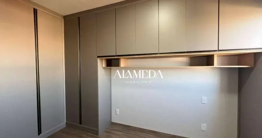 Apartamento com 2 dormitórios para alugar, 51 m² por R$ 2.400,00/mês - Centro - Londrina/PR