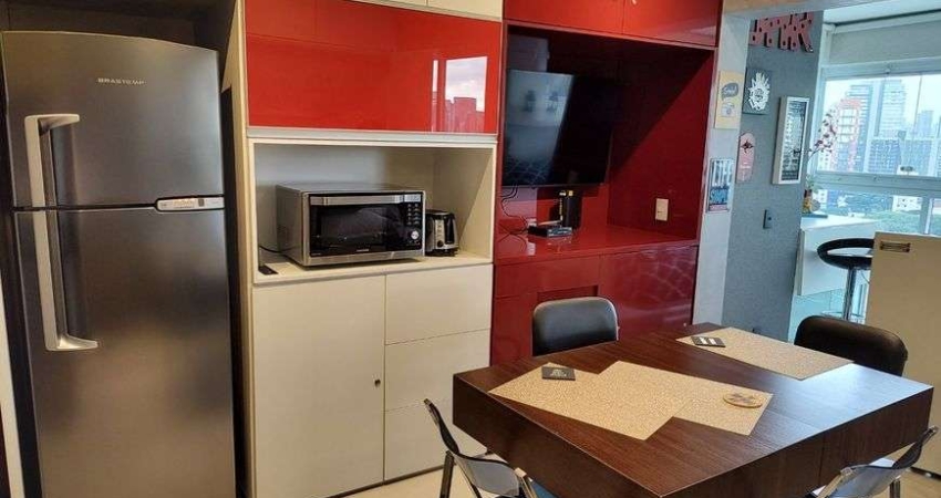Apto de 34 mts, 1 vaga, andar alto, lindo lindo, todo reformado e Mobiliado, ótimo para Arbnb.