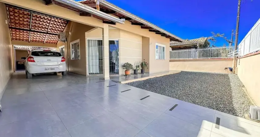 Casa com 3 dormitórios à venda, 120 m² por R$ 850.000,00 - Itacolomi - Balneário Piçarras/SC