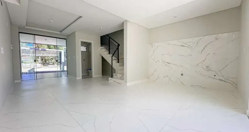 Sobrado com 3 dormitórios à venda, 123 m² por R$ 730.000,00 - Itacolomi - Balneário Piçarras/SC