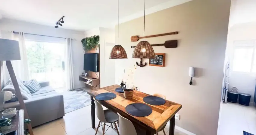 Apartamento com 2 dormitórios à venda, 54 m² por R$ 510.000,00 - Itacolomi - Piçarras/SC