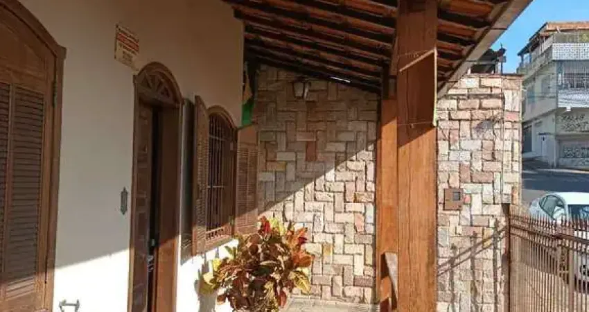 Casa com 3 quartos à venda em Belo Horizonte