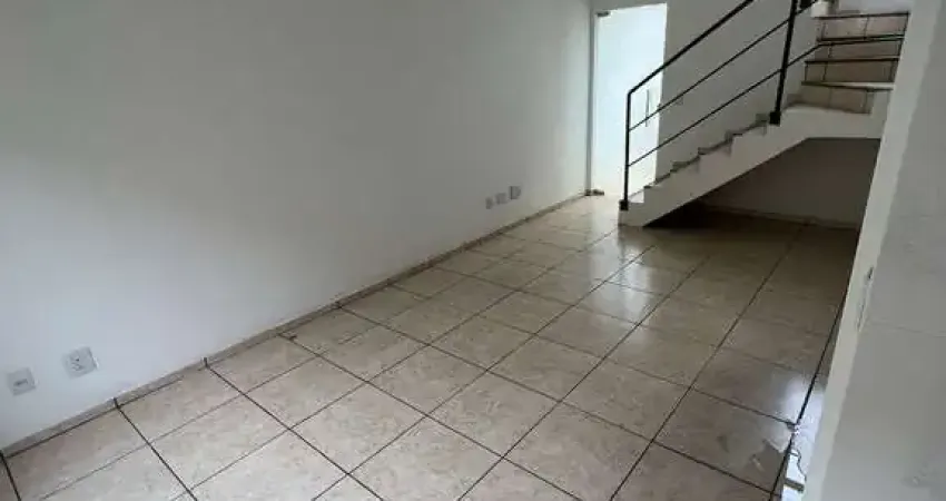 Casa geminada coletiva com 3 quartos à venda em pedro leopoldo