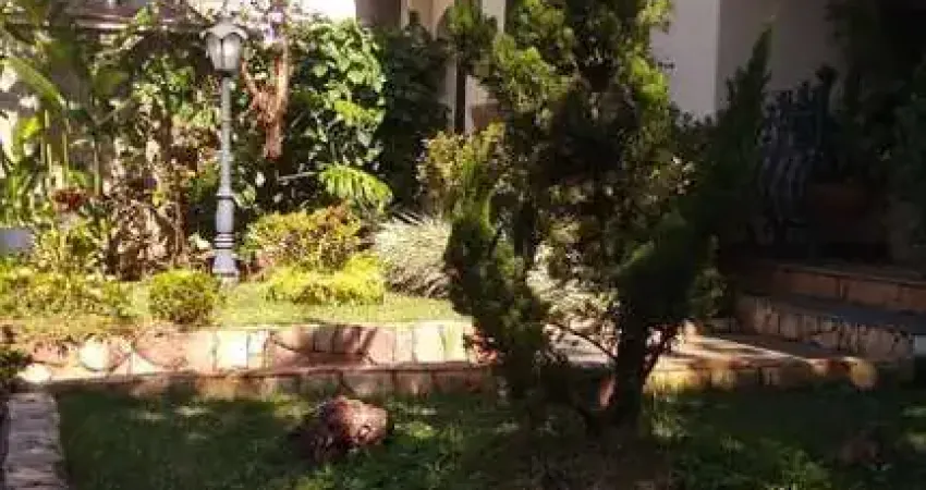 Casa com 4 quartos à venda em Belo Horizonte
