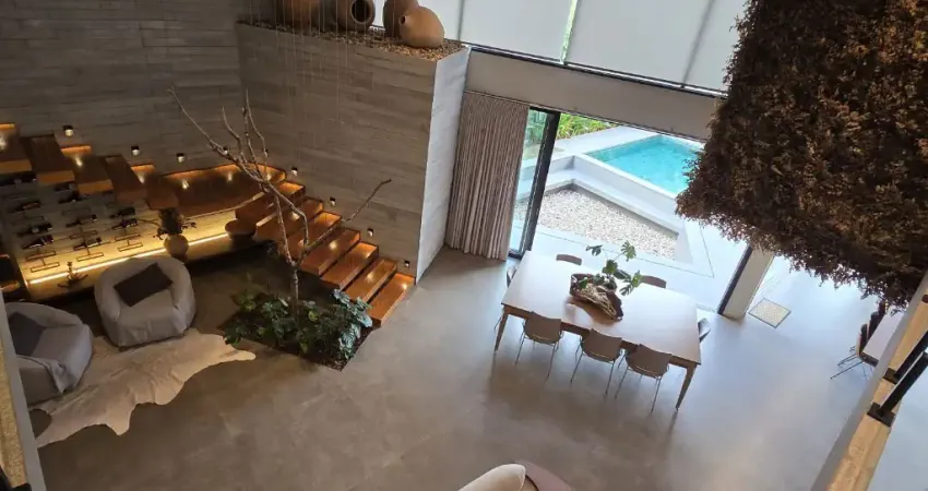 Casa em condomínio fechado com 4 quartos à venda na Avenida Floriano Peixoto, Granja Marileusa, Uberlândia