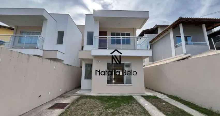 Casa com 3 quartos à venda na Rua Cristal, 5002, Ouro Verde, Rio das Ostras