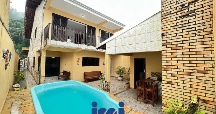 Casa com 4 quartos à venda no Centro, Guaratuba 