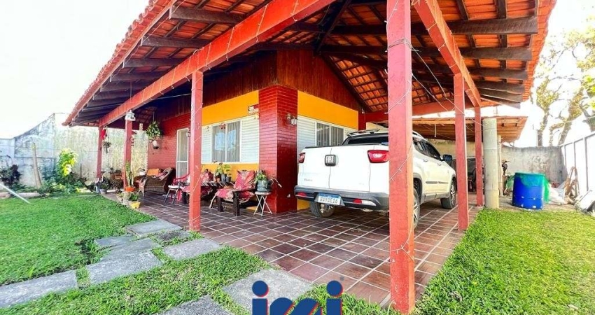Casa com 4 quartos à venda no Saint Etiene, Matinhos 