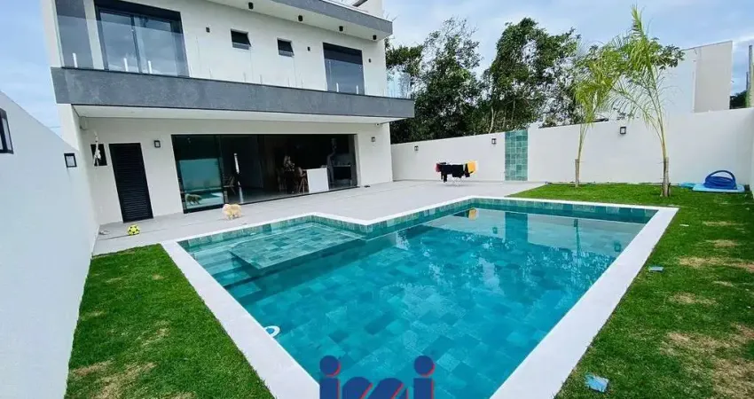 Casa com 4 quartos à venda no Atami, Pontal do Paraná 