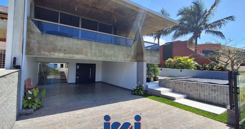 CASA A VENDA BEIRA MAR NO ATAMI NORTE