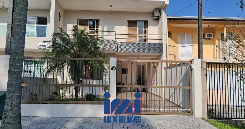 Casa com 3 quartos à venda no Centro, Guaratuba 
